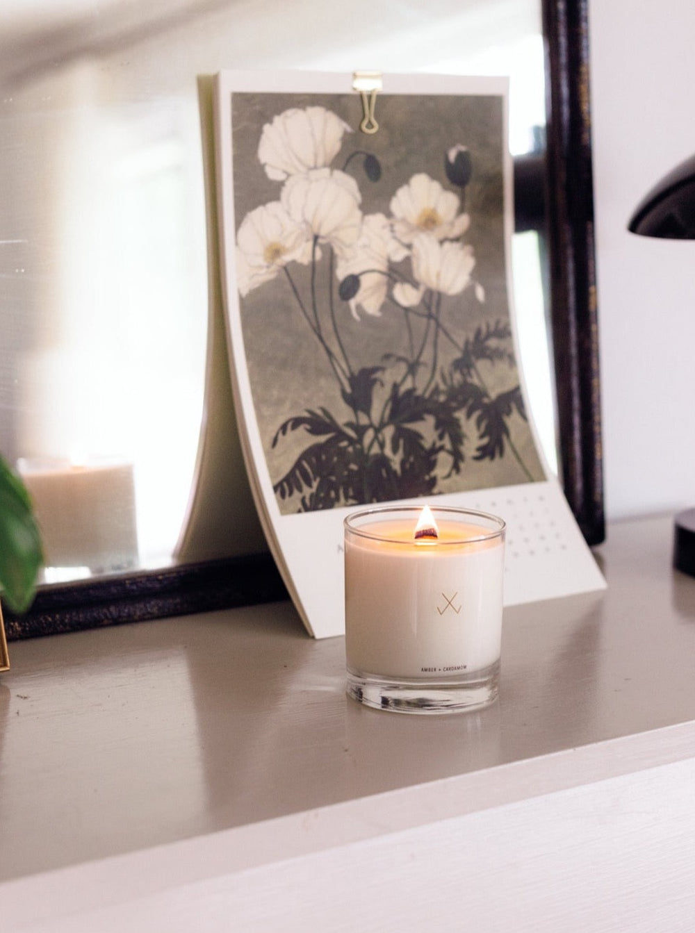 Amber + Cardamom Soy Candle – Simply Curated